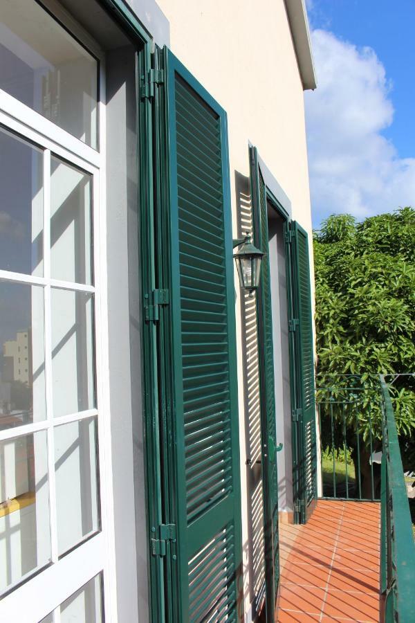 Casa Dos Caseiros * Santa Cruz (Madeira)